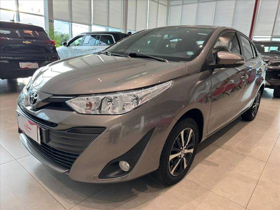 TOYOTA YARIS 1.5 16V FLEX SEDAN XS MULTIDRIVE